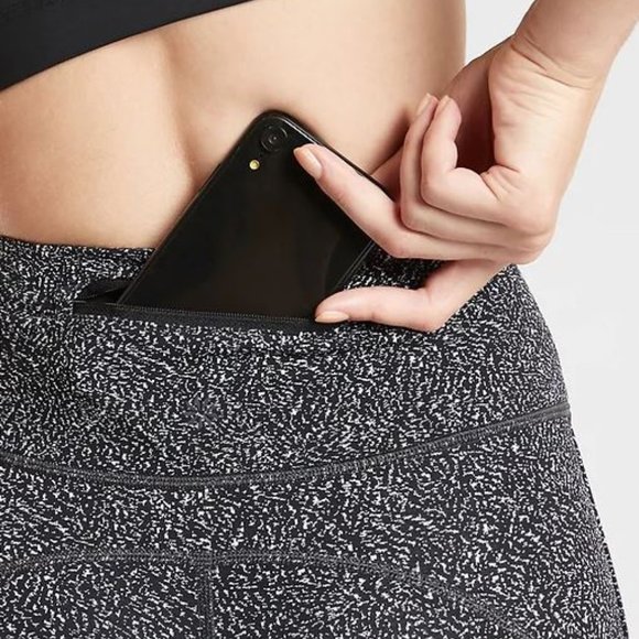 NWOT Athleta Black Lightning Static 7/8 Leggings - Picture 4 of 9